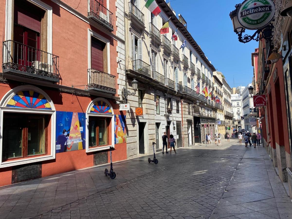 Apartamento Atico En Puerta Del Sol Madrid Eksteriør billede