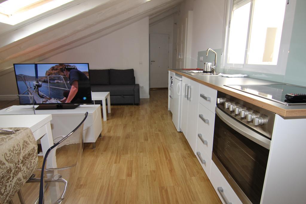 Apartamento Atico En Puerta Del Sol Madrid Eksteriør billede
