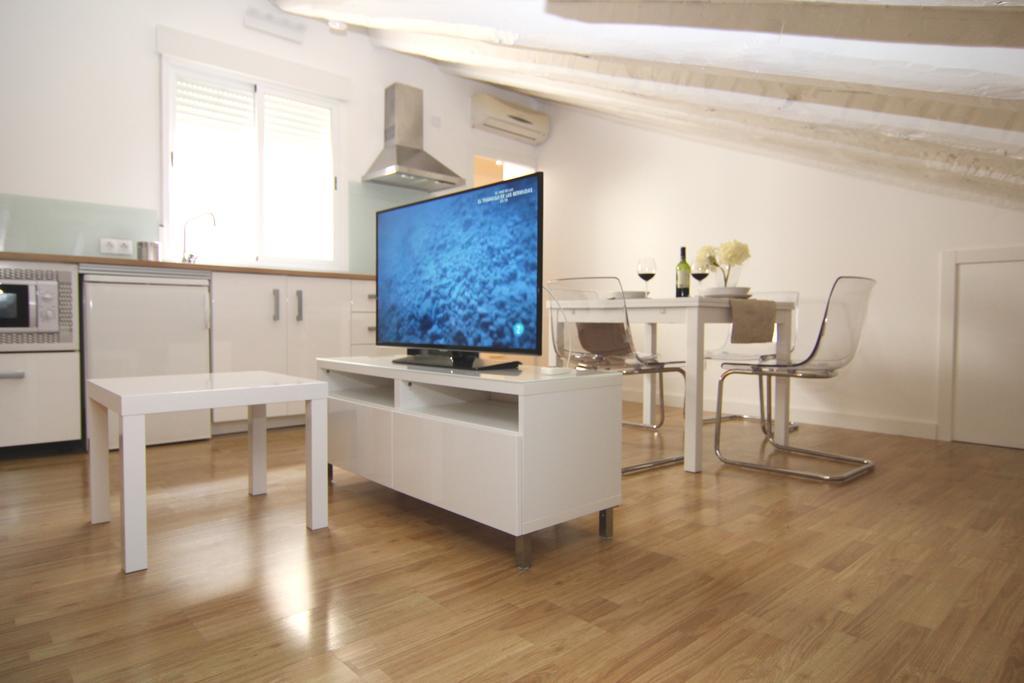Apartamento Atico En Puerta Del Sol Madrid Eksteriør billede