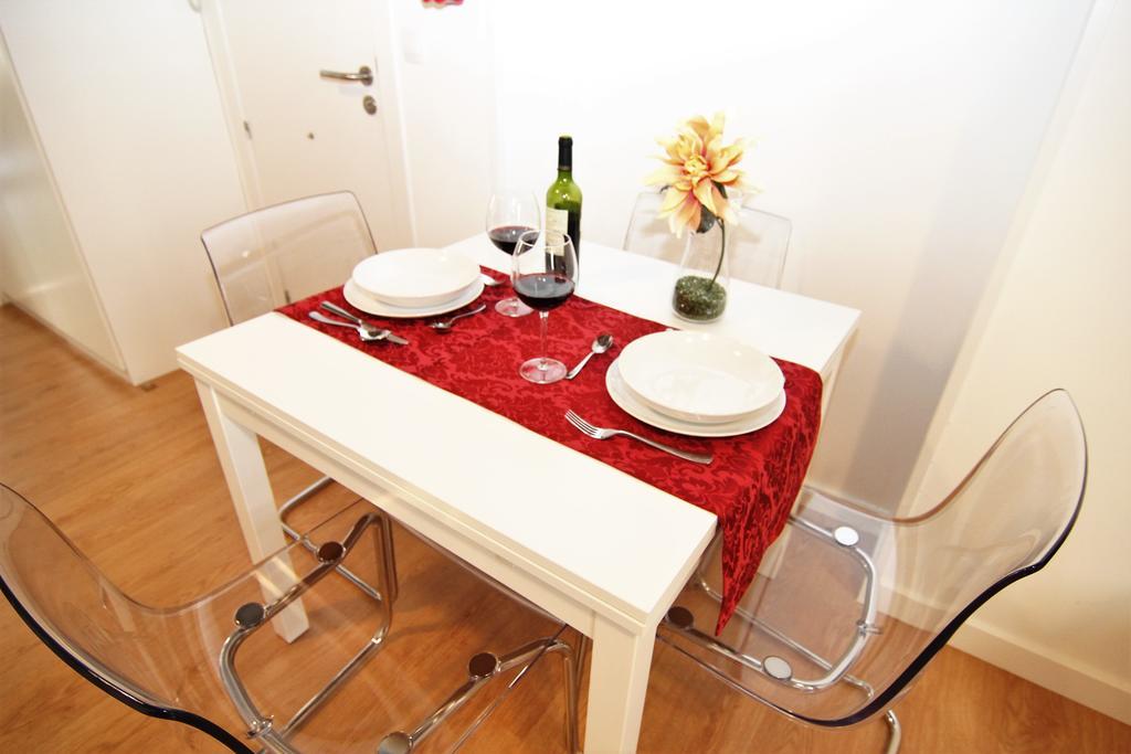 Apartamento Atico En Puerta Del Sol Madrid Eksteriør billede