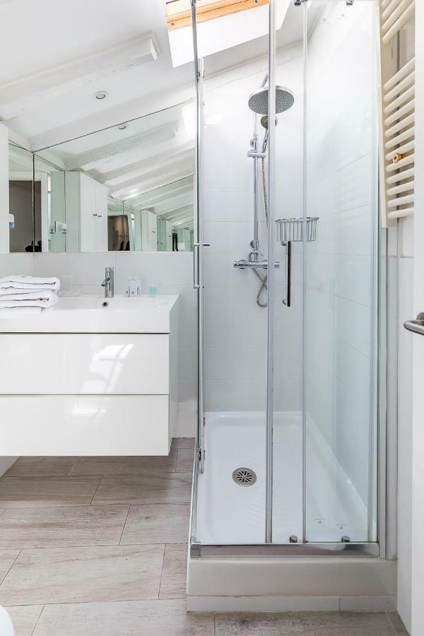 Apartamento Atico En Puerta Del Sol Madrid Eksteriør billede
