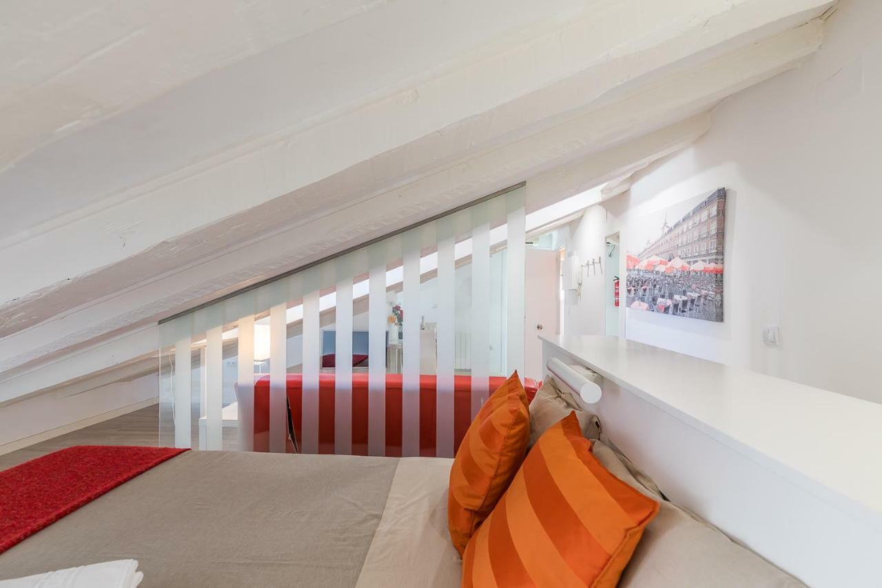 Apartamento Atico En Puerta Del Sol Madrid Eksteriør billede
