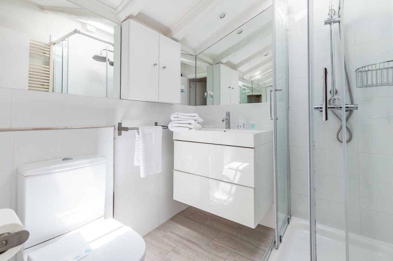 Apartamento Atico En Puerta Del Sol Madrid Eksteriør billede